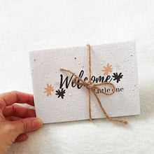 Afbeelding in Gallery-weergave laden, Unisex cadeaubox Golden dots