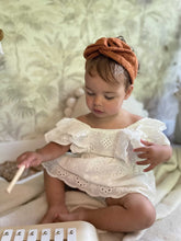 Afbeelding in Gallery-weergave laden, Haarbandeau Cognac