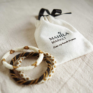 Mahila Market armband