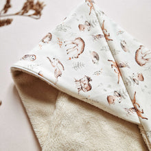 Afbeelding in Gallery-weergave laden, Wikkeldeken Bosdieren (Bamboe wellness fleece)