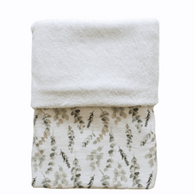 Afbeelding in Gallery-weergave laden, Mahila Market bamboe deken