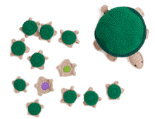 Afbeelding in Gallery-weergave laden, Mahila Market gehaakte knuffel