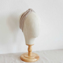 Afbeelding in Gallery-weergave laden, Mahila Market haarbandeau