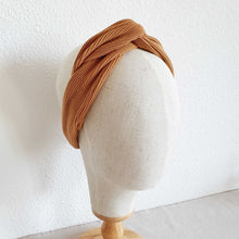 Afbeelding in Gallery-weergave laden, Haarbandeau Camel rib