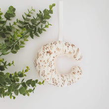 Afbeelding in Gallery-weergave laden, Maan speendoekje Leaves