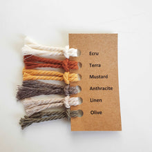 Afbeelding in Gallery-weergave laden, Mahila Market macrame