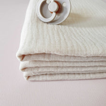 Afbeelding in Gallery-weergave laden, Mahila Market swaddle