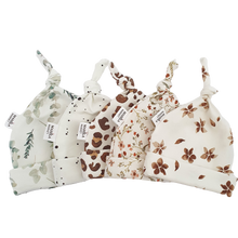 Afbeelding in Gallery-weergave laden, Newborn mutsje Panter