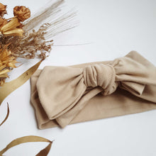 Afbeelding in Gallery-weergave laden, Mahila Market oversized headband