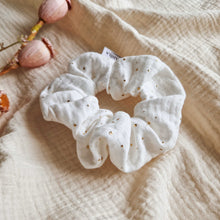 Afbeelding in Gallery-weergave laden, Mahila Market golden dots