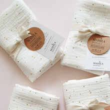 Afbeelding in Gallery-weergave laden, Mahila Market swaddle golden dots