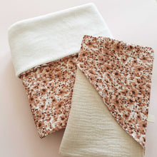 Afbeelding in Gallery-weergave laden, Mahila Market bamboe deken