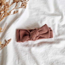 Afbeelding in Gallery-weergave laden, Mahila Market haarband