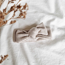 Afbeelding in Gallery-weergave laden, Mahila Market haarband