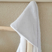 Afbeelding in Gallery-weergave laden, Mahila Market wikkeldeken embroidery