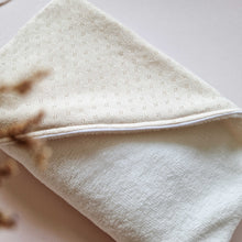 Afbeelding in Gallery-weergave laden, Mahila Market pointelle omslagdoek