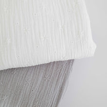 Afbeelding in Gallery-weergave laden, Hydrofiel doek Embroidery lichtgrijs